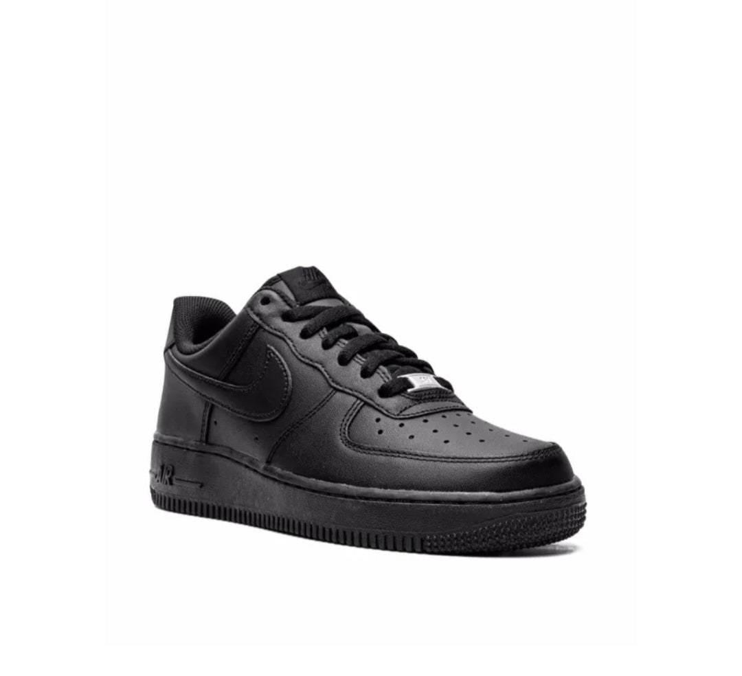 Nike Air Force 1 Low 0'7 Triple Black