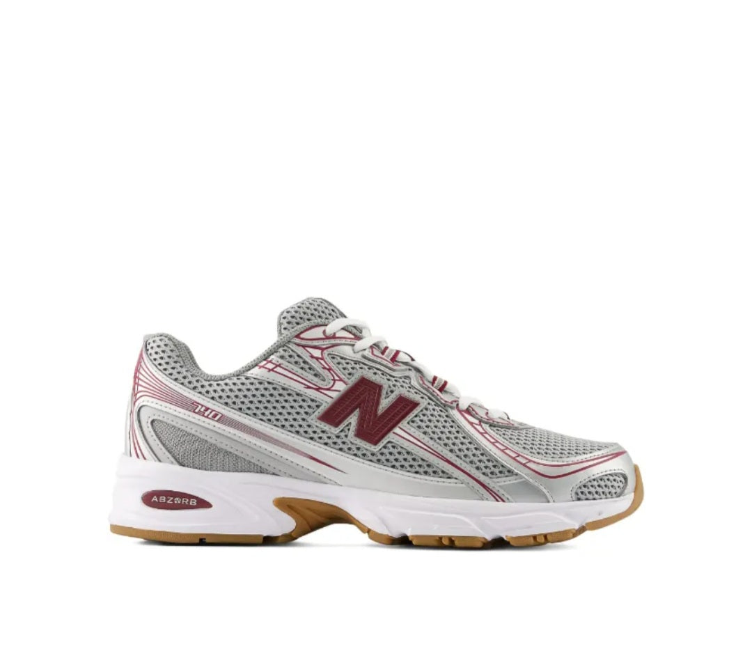 New Balance 740 mesh