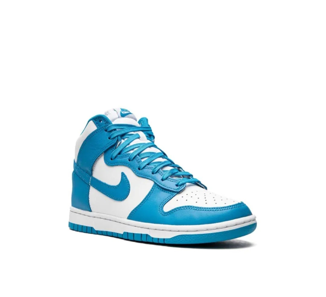 Nike
Dunk High Laser Blue