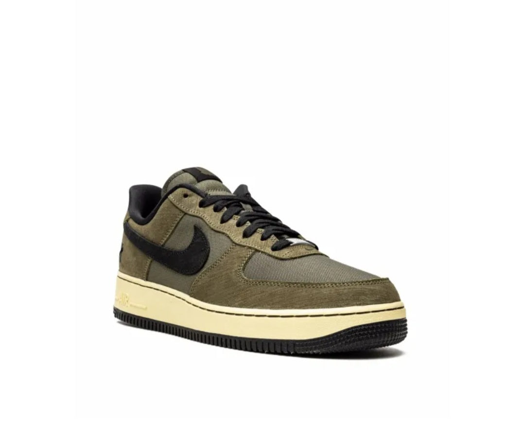 Nike x Undefeated Air Force 1 LOW SP "Ballistic