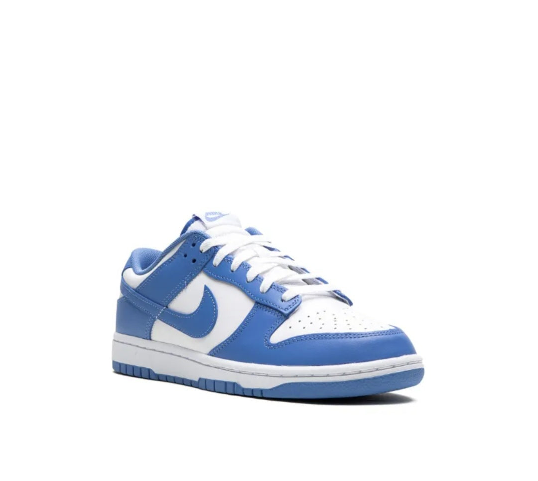 Nike
Dunk Low Retro Btty's "Polar White